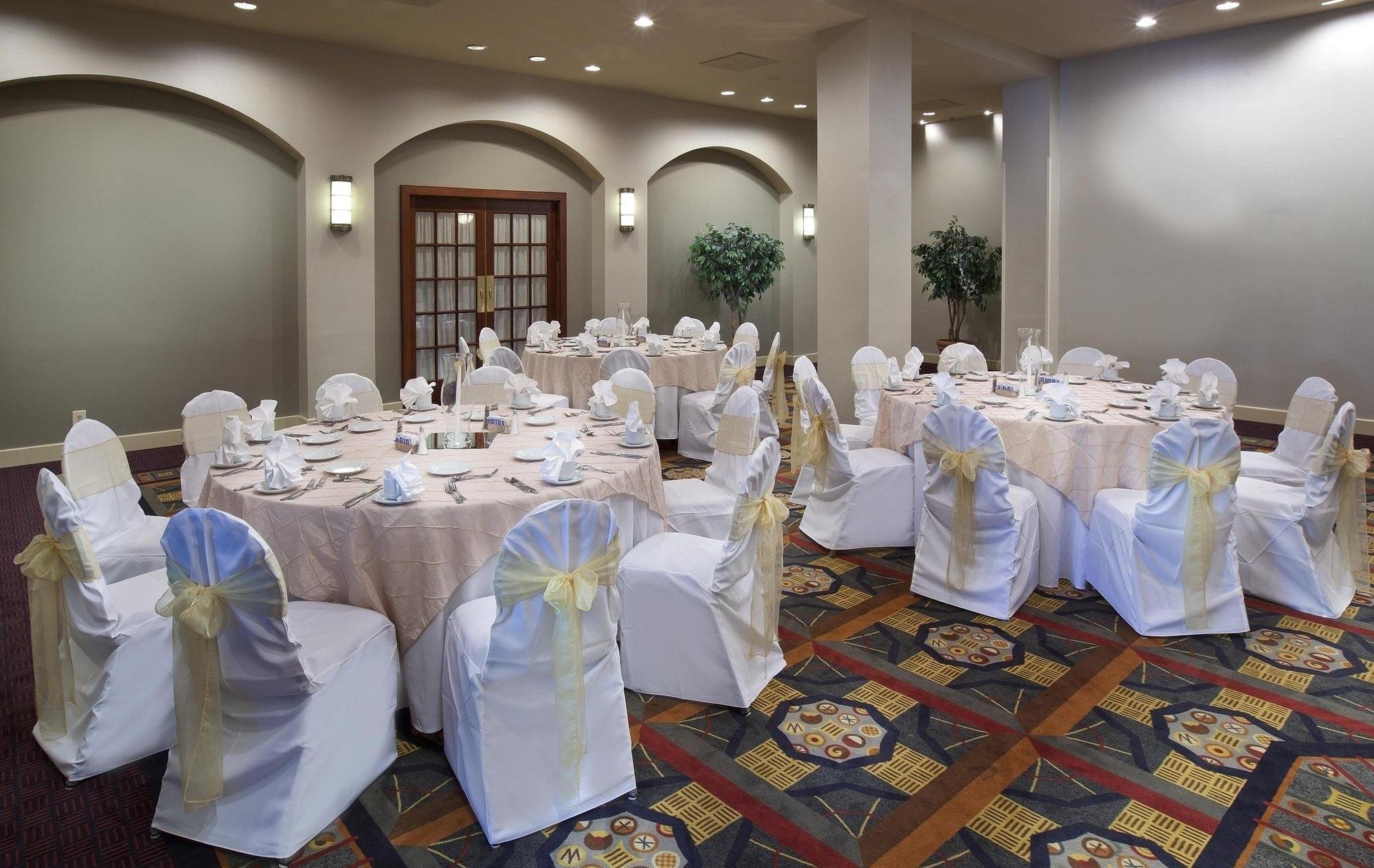 Hotel Hilton Atlanta Northeast Norcross Esterno foto